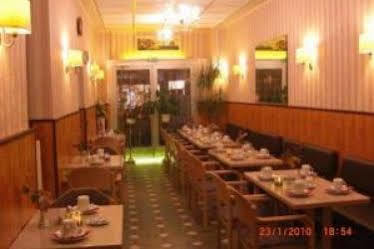 Hotel Apollo Francoforte sul Meno Esterno foto